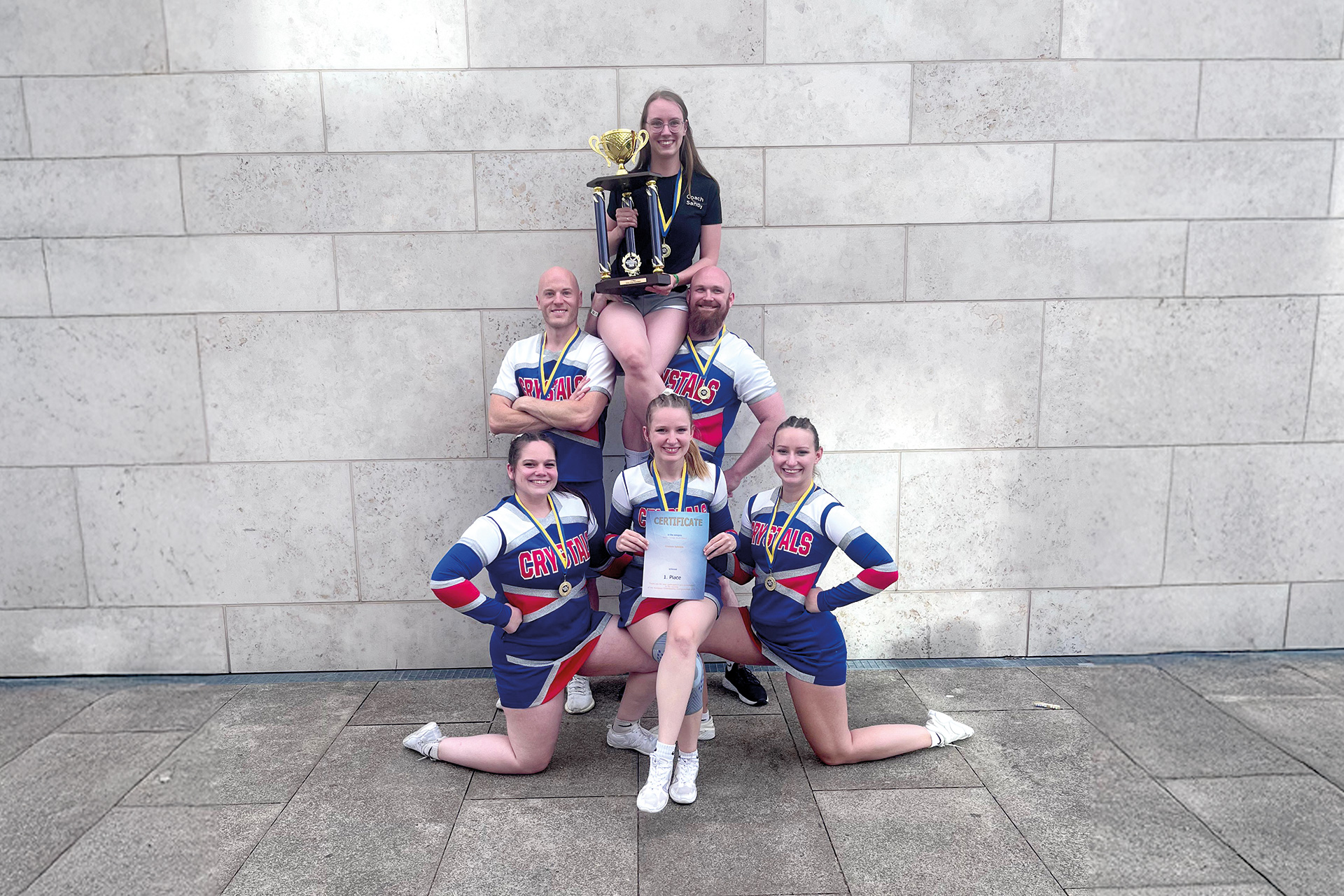 Salt-Crystals Das Groupstunt-Team Crystals Xplosion der Heilbronner Salt Crystals.