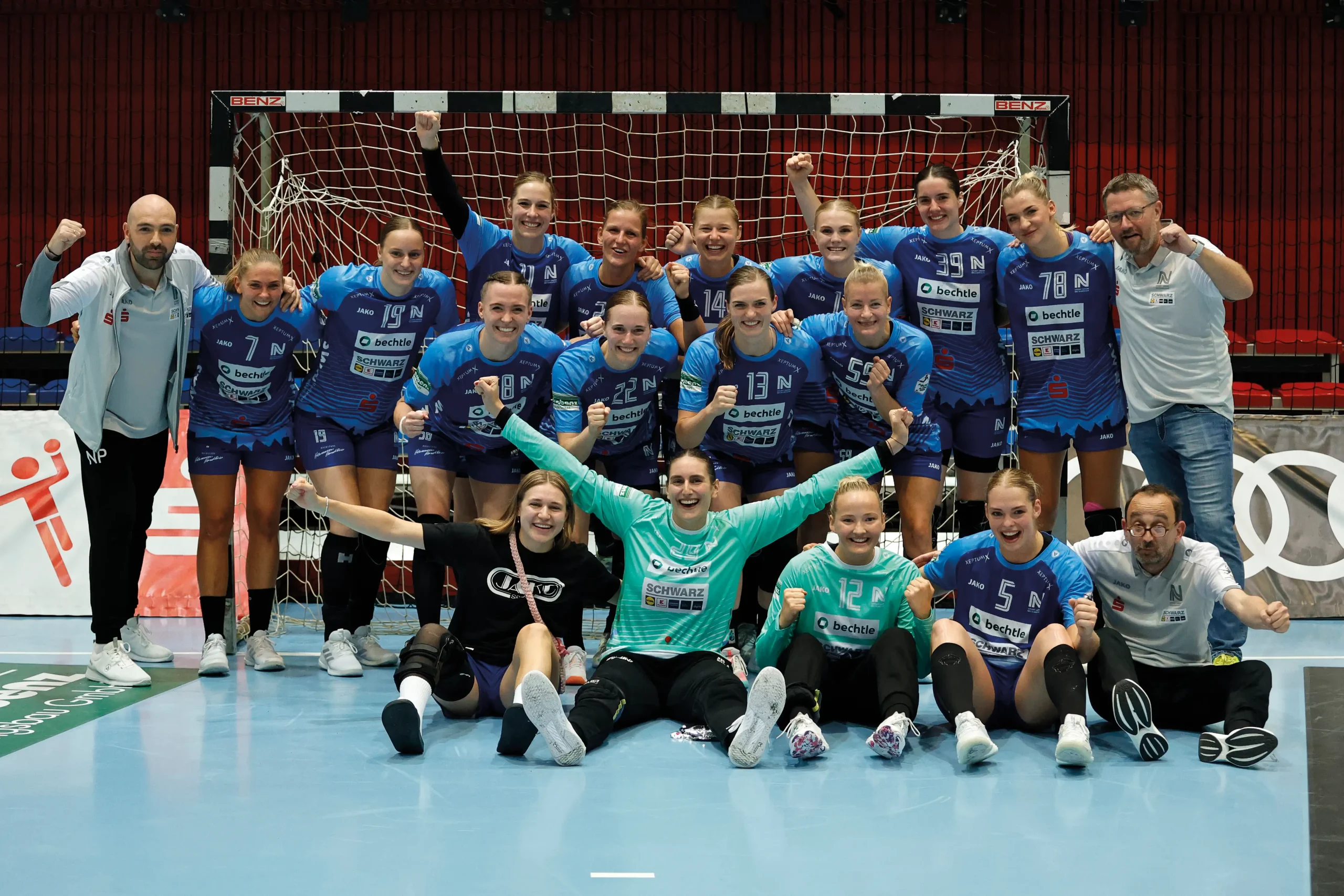 SUN – Teamjubel Titel Sport-Union Neckarsulm und Antje Döll beim Teamjubel